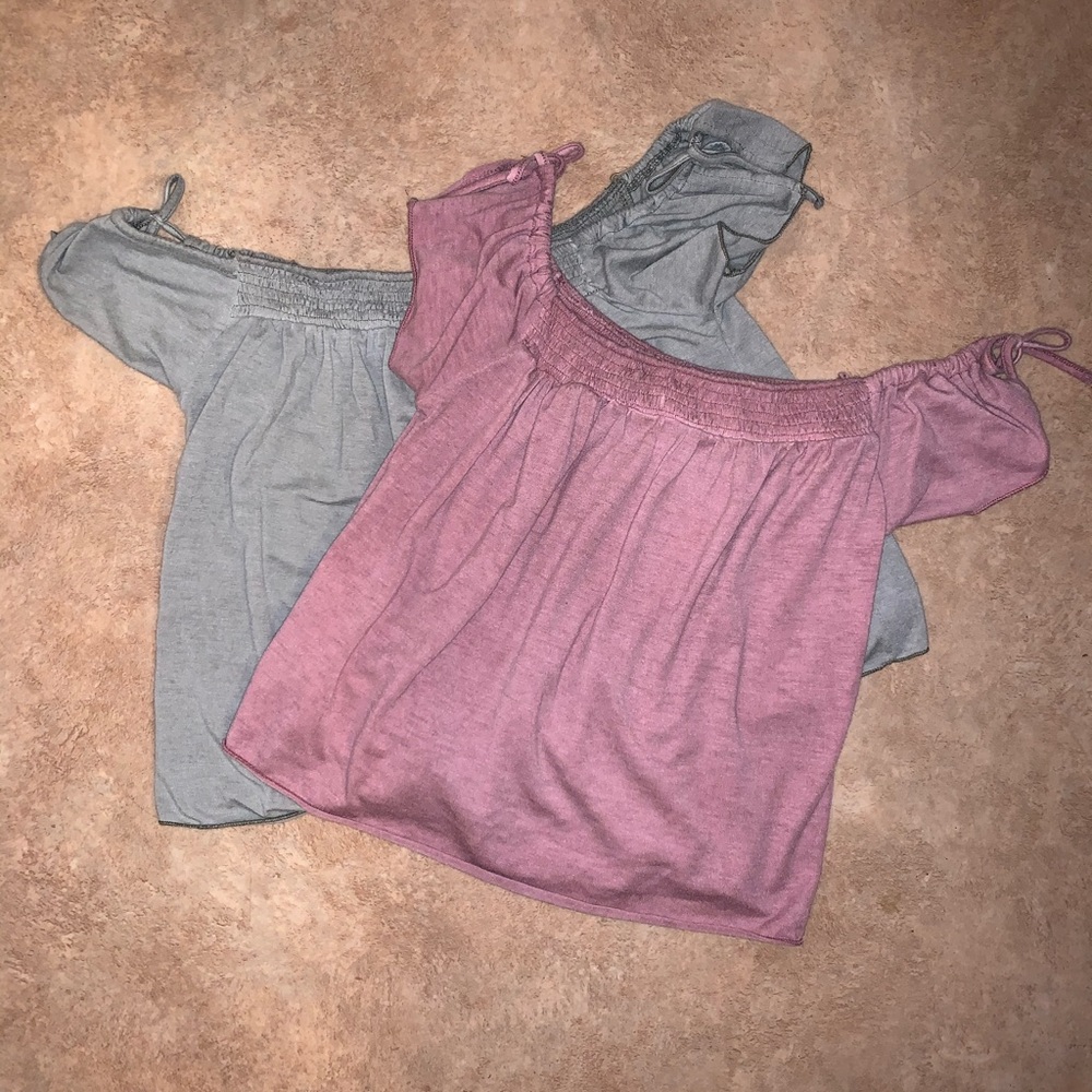 AE Off the shoulder top bundle